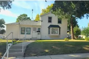 528 Sage St, Lake Geneva, WI 53147 - Photo 1