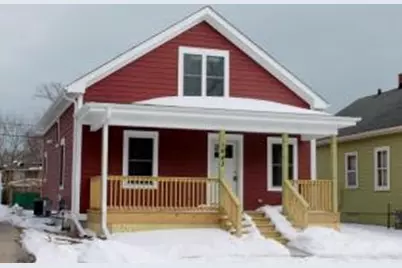 1643  Villa St, Racine, WI 53403 - Photo 1