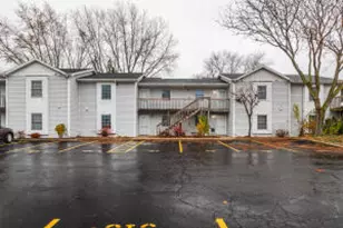 225 Liberty St, La Crosse, WI 54603 - Photo 1