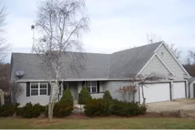 7210  Badger Ln, Wayne, WI 53002 - Photo 1