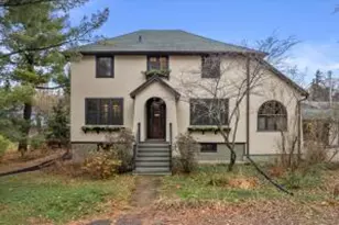 2025 Dickson Pl, Madison, WI 53713 - Photo 1