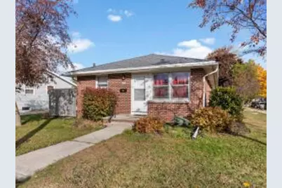 3502 W Marshall St, Manitowoc, WI 54220 - Photo 1