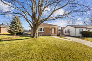 2401 Russet St, Racine, WI 53405 - Photo 1