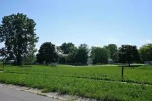 4526 Sina Ln, Racine, WI 53402 - Photo 1