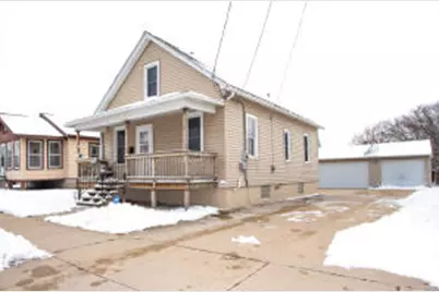 2404  Jackson St, Two Rivers, WI 54241 - Photo 1