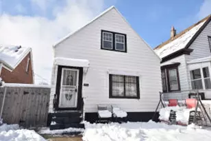 1971 S 32nd St, Milwaukee, WI 53215 - Photo 1