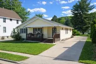 411 Western Ave, Plymouth, WI 53073 - Photo 1