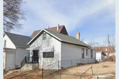 1028 W Scott St, Milwaukee, WI 53204 - Photo 1