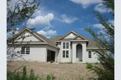 680  Hillside Ln, Cedarburg, WI 53012 - Photo 1