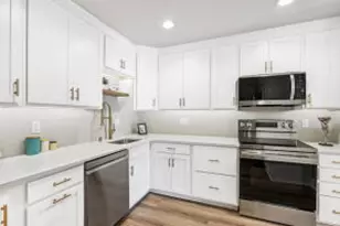 303 E Henry Clay St, Whitefish Bay, WI 53217 - Photo 1