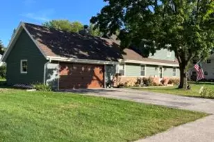 W163S7358 Bay Ln Dr, Muskego, WI 53150 - Photo 1