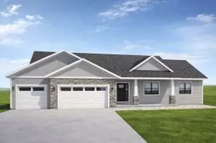826 Clark Ln, Holmen, WI 54636 - Photo 1