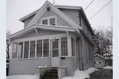 708 N 10th St, Manitowoc, WI 54220 - Photo 1