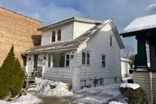 2013 Taylor Ave, Racine, WI 53403 - Photo 1