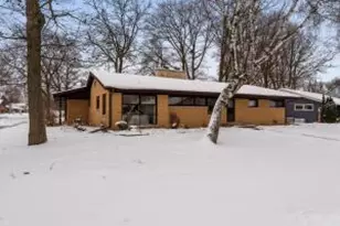 1437 Arden Ln, Manitowoc, WI 54220 - Photo 1
