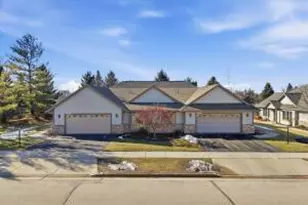 N160W18903 Oakland Dr, Jackson, WI 53037 - Photo 1