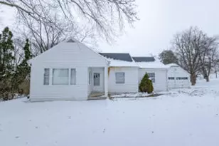 1806 E Main St, Waukesha, WI 53186 - Photo 1
