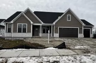 1333 Periwinkle Pass, Oconomowoc, WI 53066 - Photo 1