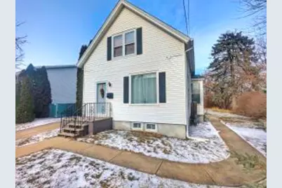 1700  43rd St, Kenosha, WI 53140 - Photo 1