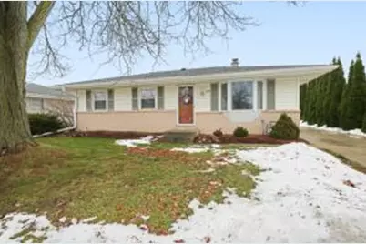 3257  90th St, Sturtevant, WI 53177 - Photo 1