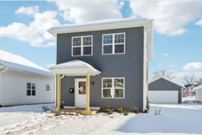 415  Oakland Ave, Waukesha, WI 53186 - Photo 1