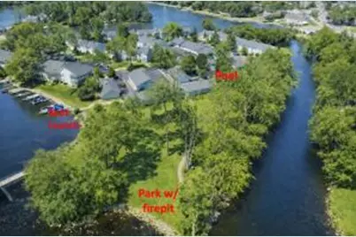 300  Foxwood Dr, Racine, WI 53185 - Photo 1