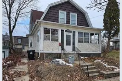 306  Cliff Ave, Racine, WI 53404 - Photo 1