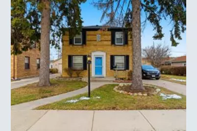 2420  Dwight St, Racine, WI 53403 - Photo 1