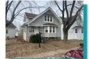 1931 S 59th St, West Allis, WI 53219 - Photo 1