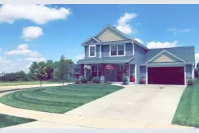 414  Yosemite Ave, Hartford, WI 53027 - Photo 1