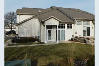 2412  Fox River Pkwy, Waukesha, WI 53189 - Photo 1