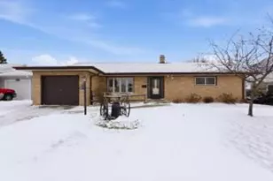 1223 S 25th St, Manitowoc, WI 54220 - Photo 1