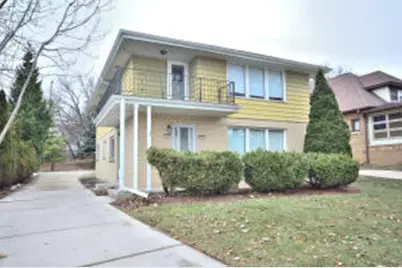5727 W Wisconsin Ave #5729, Wauwatosa, WI 53213 - Photo 1