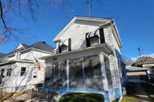 1835 Grand Ave, Racine, WI 53403 - Photo 1