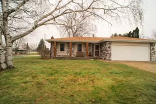 1021 Hill St, Watertown, WI 53098 - Photo 1