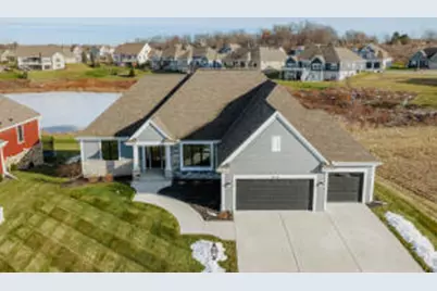 1424  White Deer Trl, Waukesha, WI 53189 - Photo 1