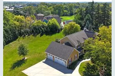 W140N5331  St. Andrews Cir, Menomonee Falls, WI 53051 - Photo 1