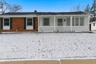 7553 S Chapel Dr, Oak Creek, WI 53154 - Photo 1