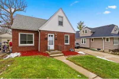 201 N 78th St #203, Milwaukee, WI 53213 - Photo 1