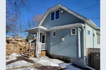 122 W Maple St, Milwaukee, WI 53204 - Photo 1