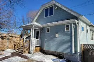 122 W Maple St, Milwaukee, WI 53204 - Photo 1