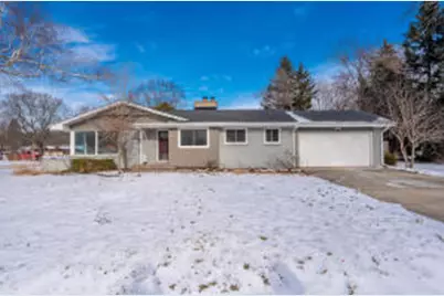 2440 W Suelane Rd, Glendale, WI 53209 - Photo 1