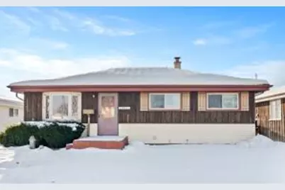 1521 W Holmes Ave, Milwaukee, WI 53221 - Photo 1