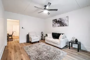 2239 S 11th St, Milwaukee, WI 53215 - Photo 1