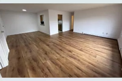 139  Heidel Rd, Thiensville, WI 53092 - Photo 1