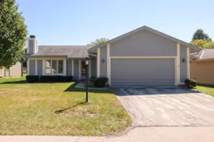 5422 Somerset Ln, Greenfield, WI 53221 - Photo 1