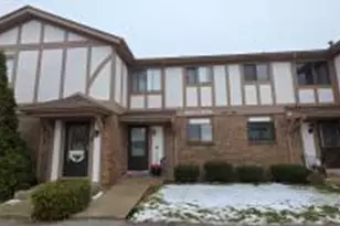5749 Cambridge Cir, Racine, WI 53406 - Photo 1