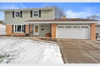 W177N9140  St Francis Dr, Menomonee Falls, WI 53051 - Photo 1