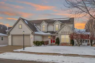 1632 Auburn Ct, Waukesha, WI 53189 - Photo 1