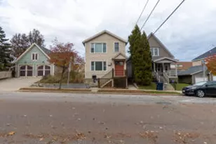 216 E Brown St, Milwaukee, WI 53212 - Photo 1